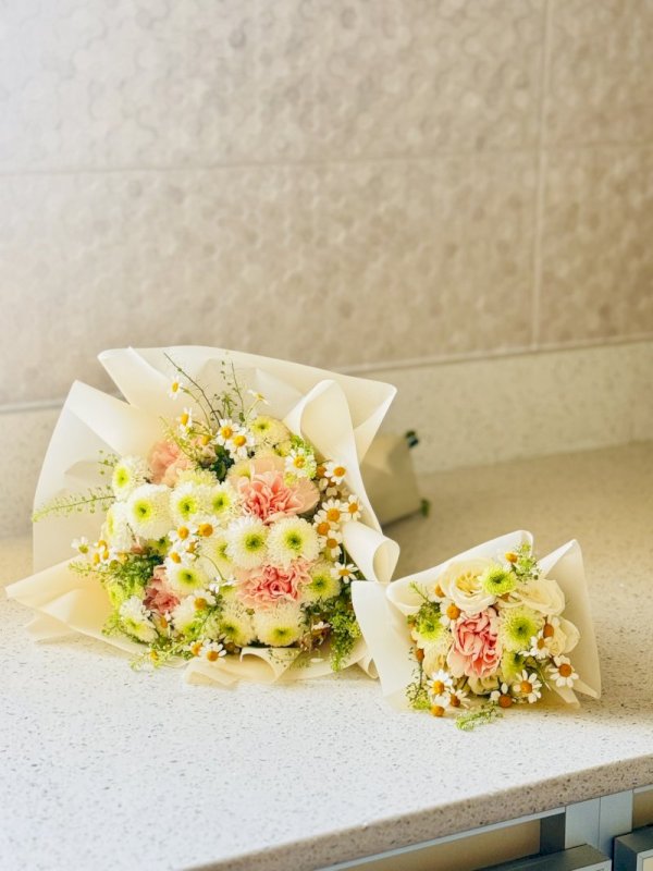 باقة الام و بنتها