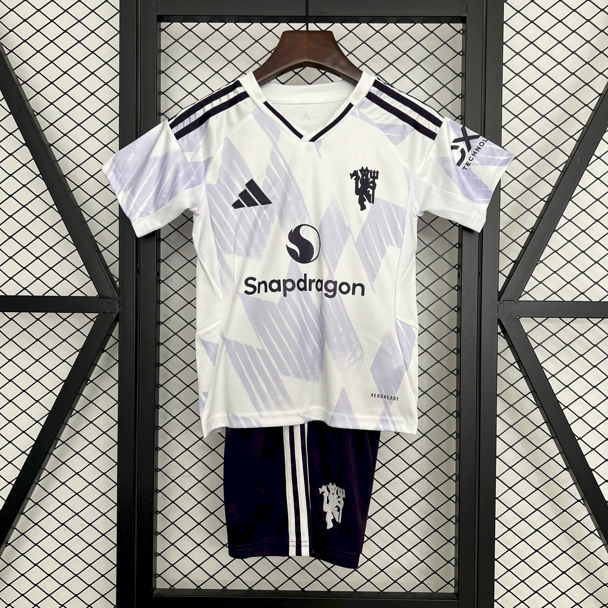 Man United Away 25 - 26