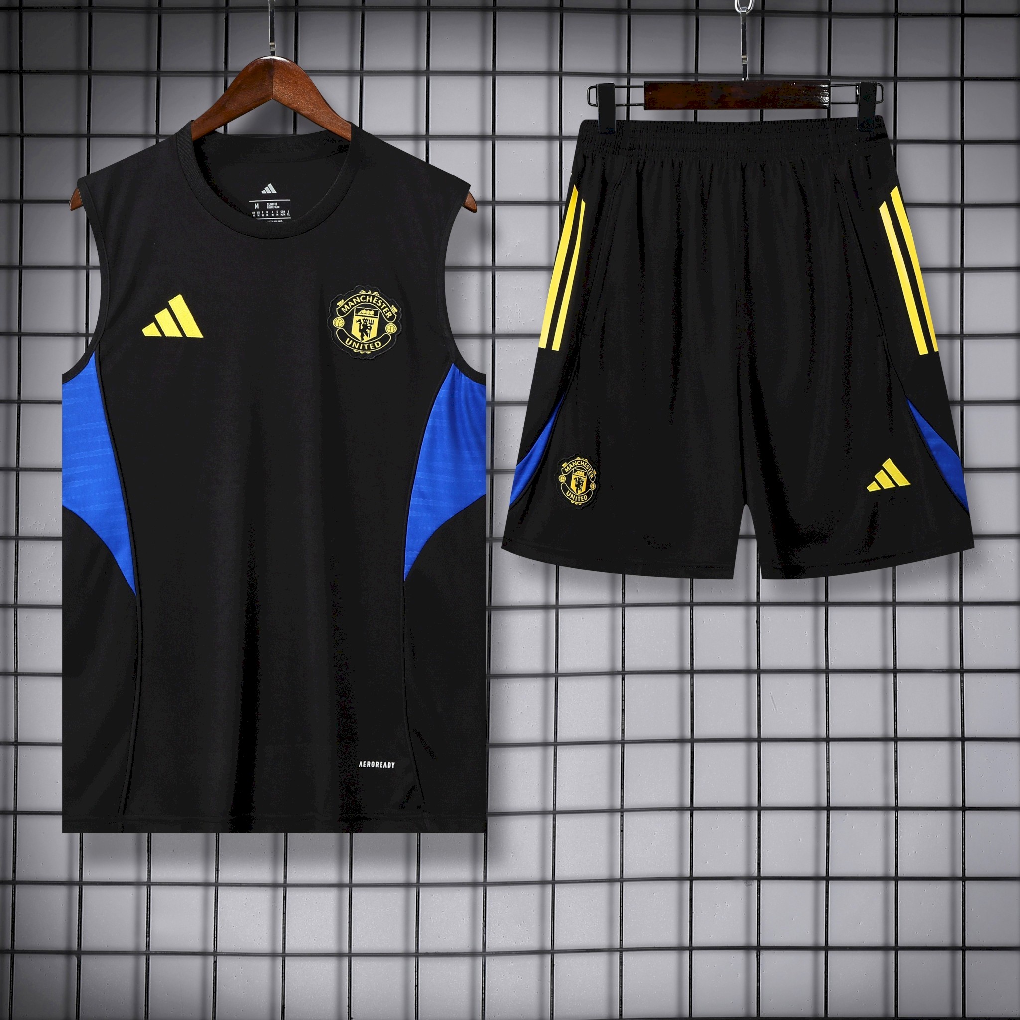 Man United training kit