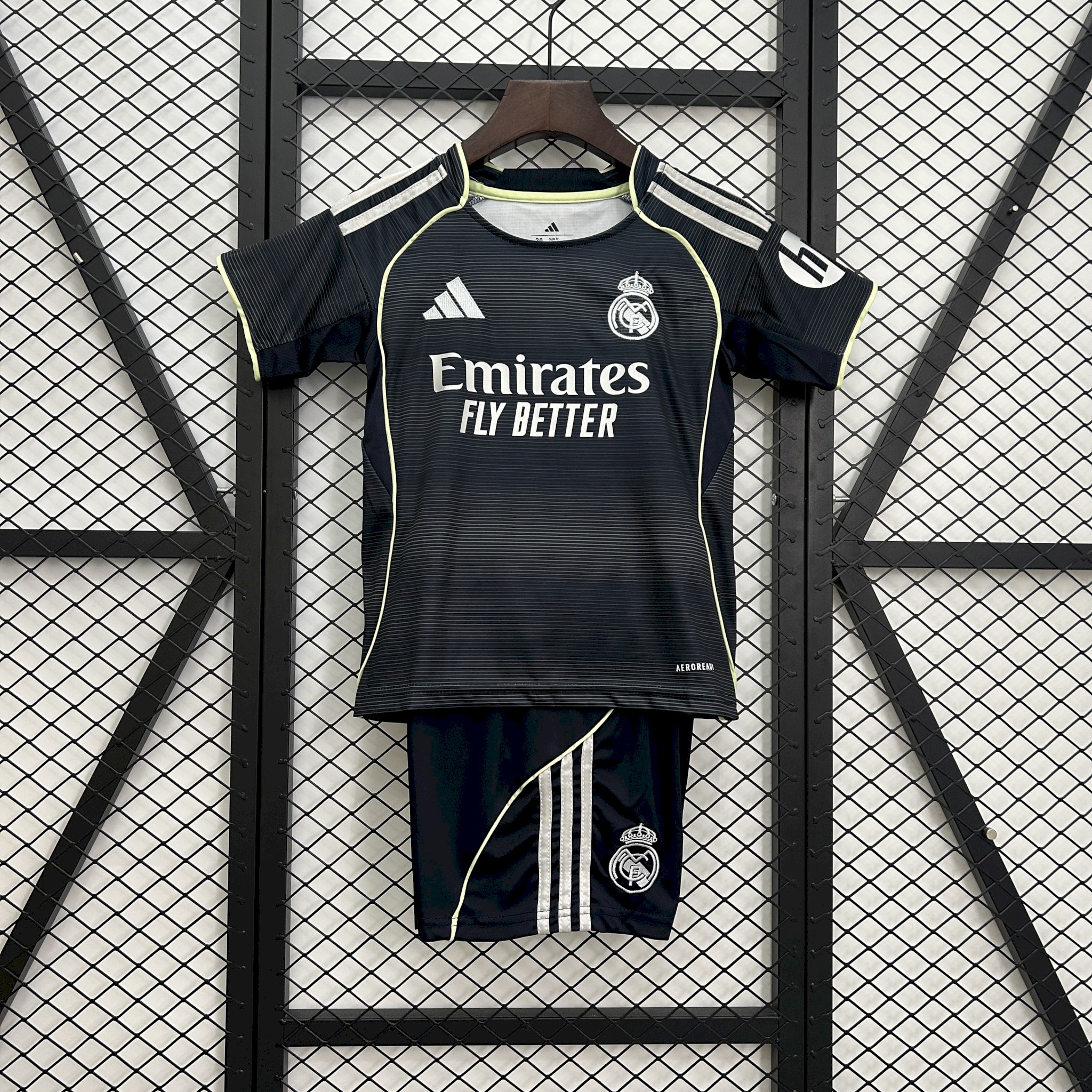 Real Madrid Away Mbappe 25 - 26