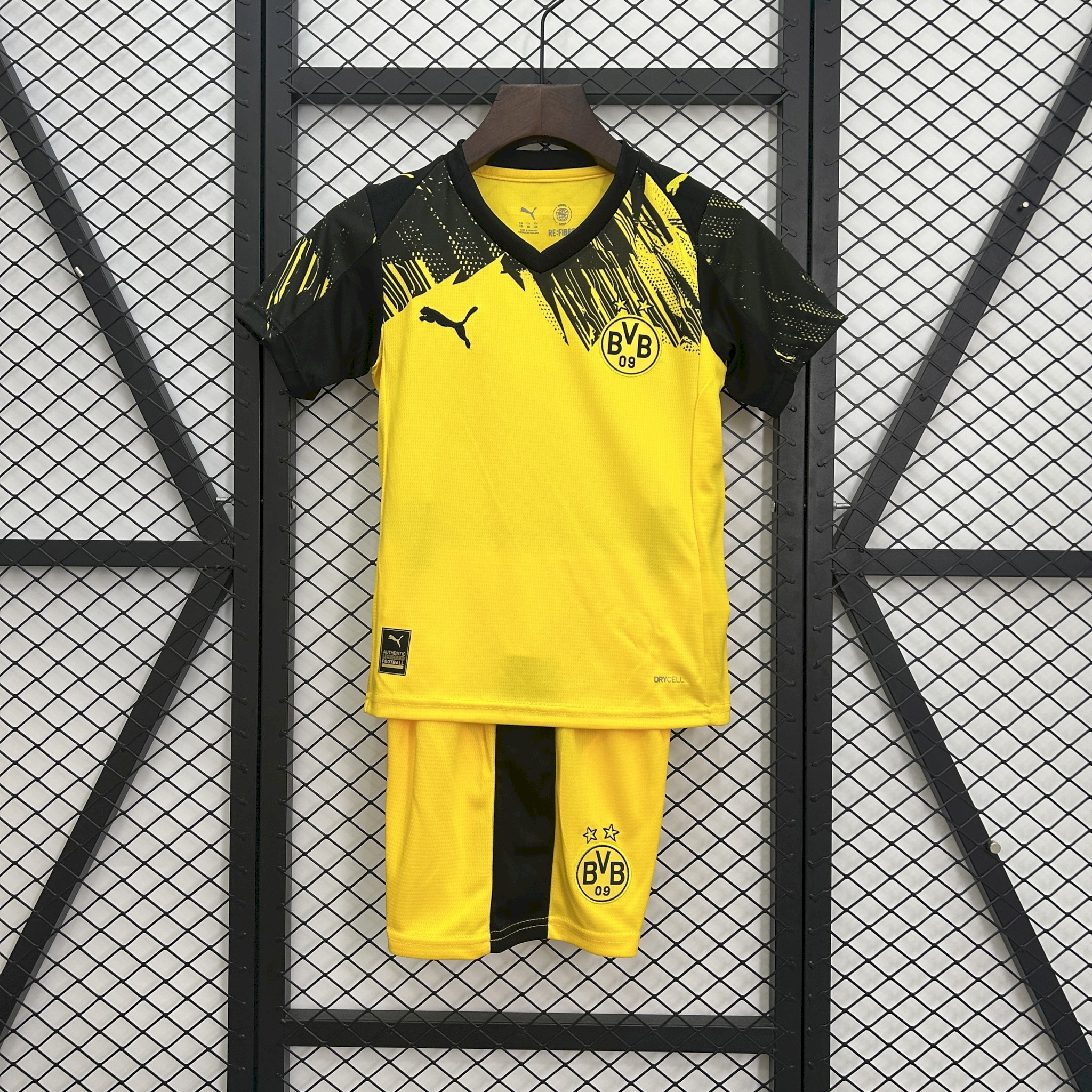 Borussia dortmund Home 25 - 26