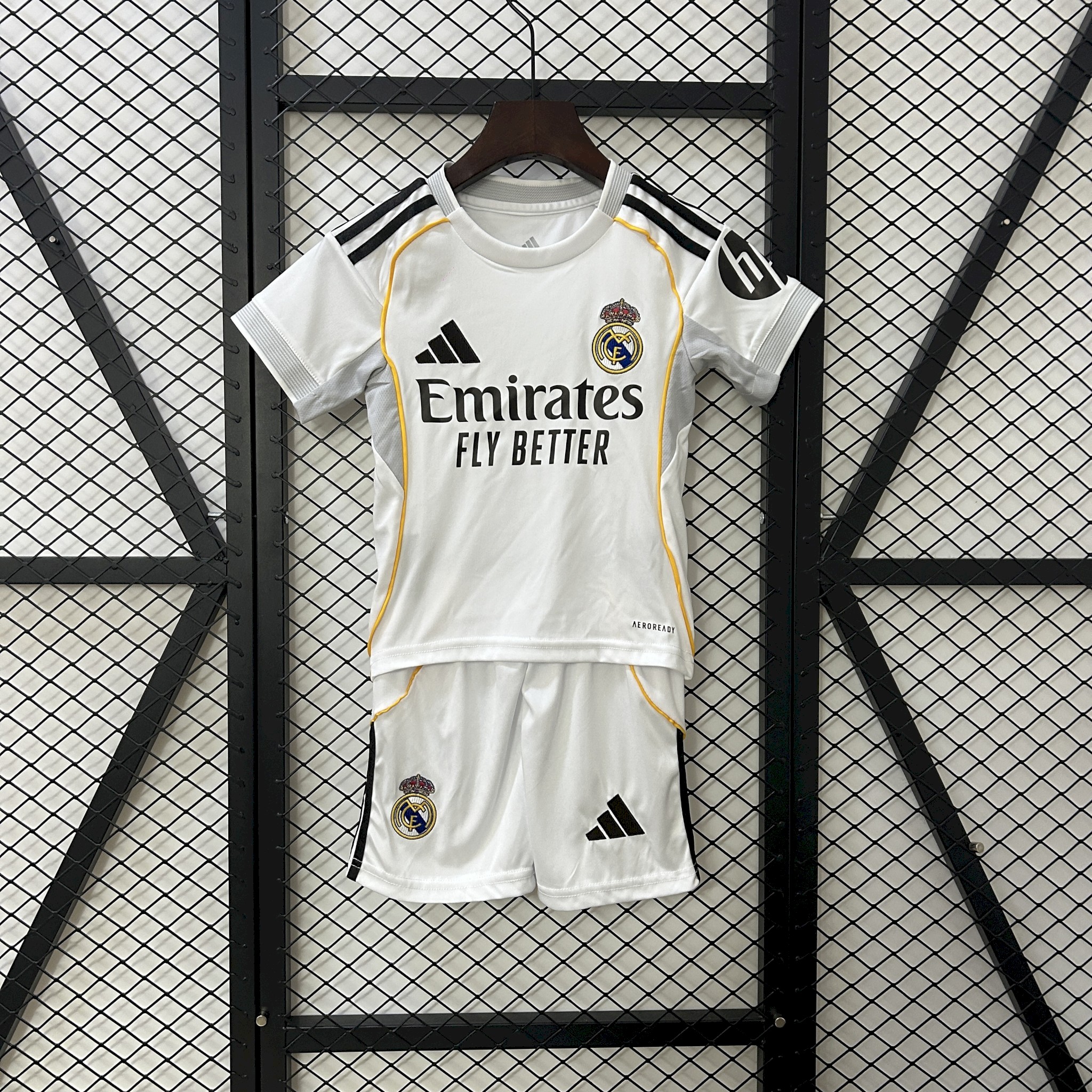 Real Madrid Home Mbappe 25 - 26