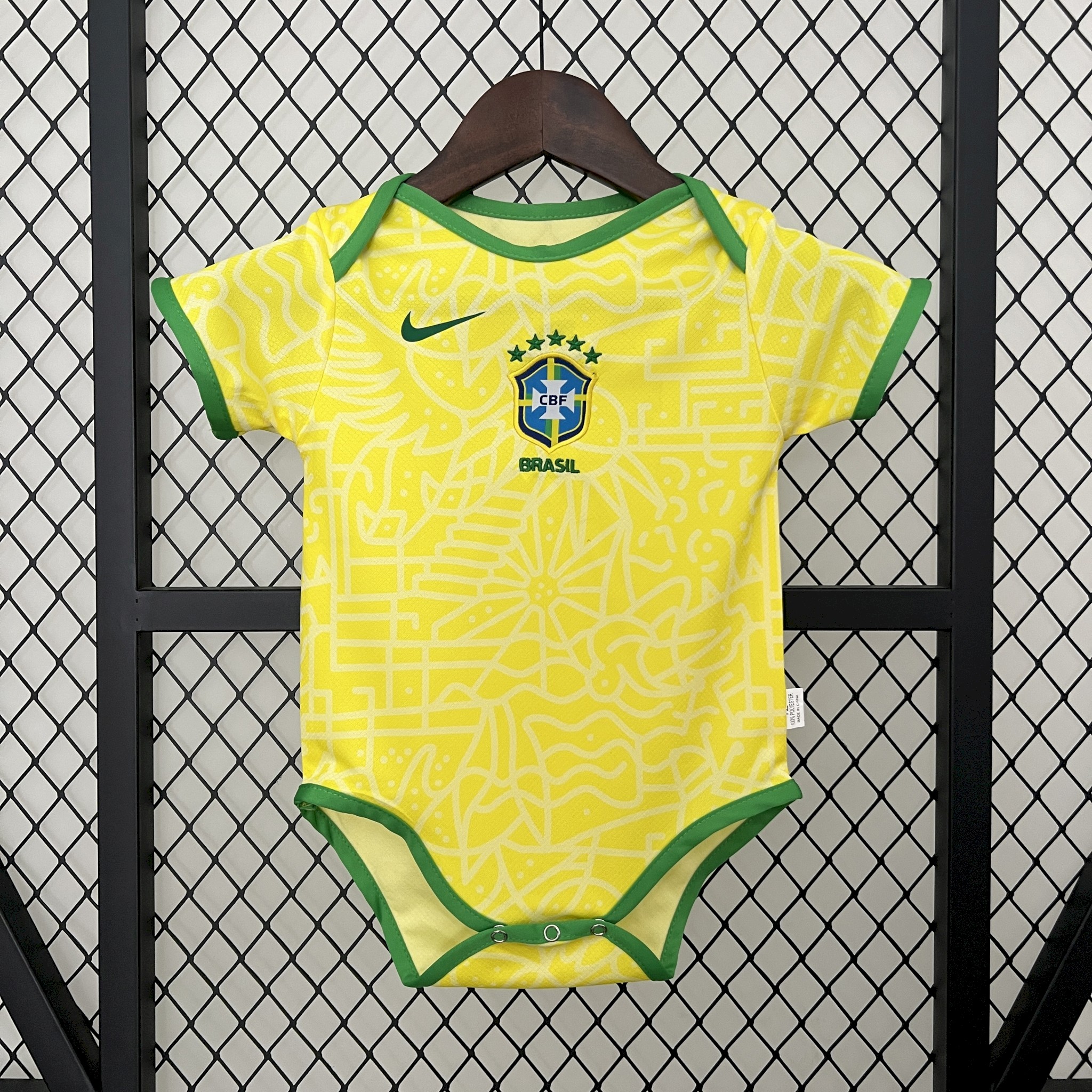 Baby Brazil Home 24 - 25
