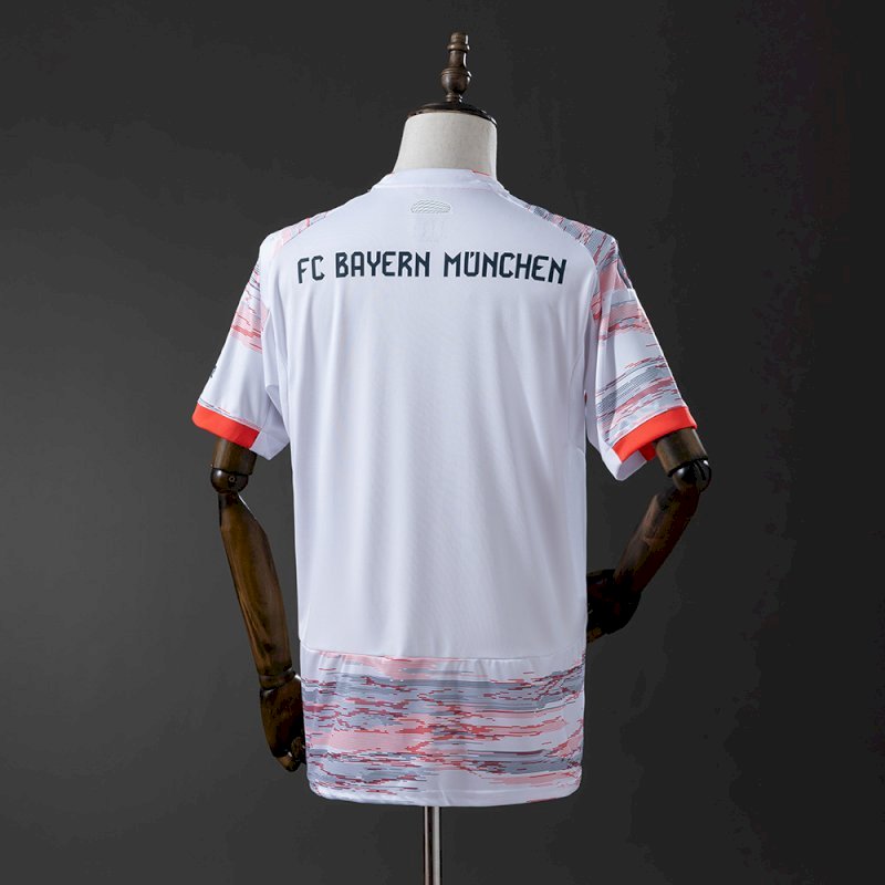 Bayern Munich Away 25 - 26