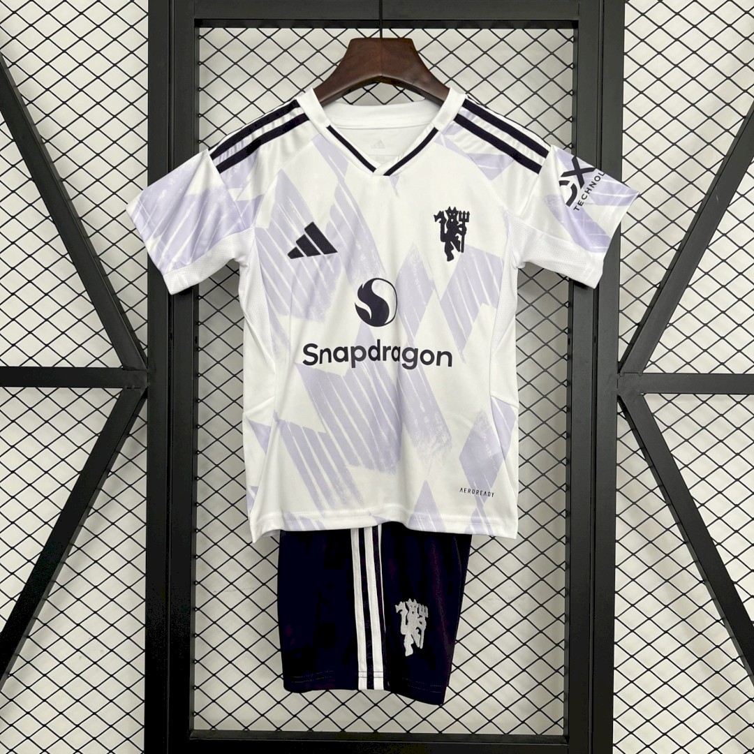 Man United Away 25 - 26