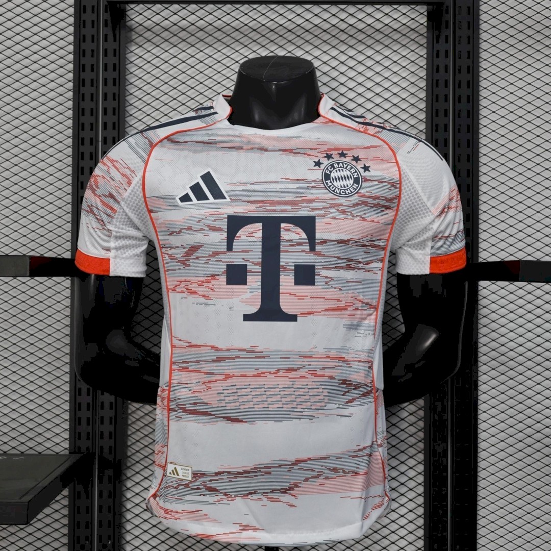 Bayern Munich Away 25 - 26