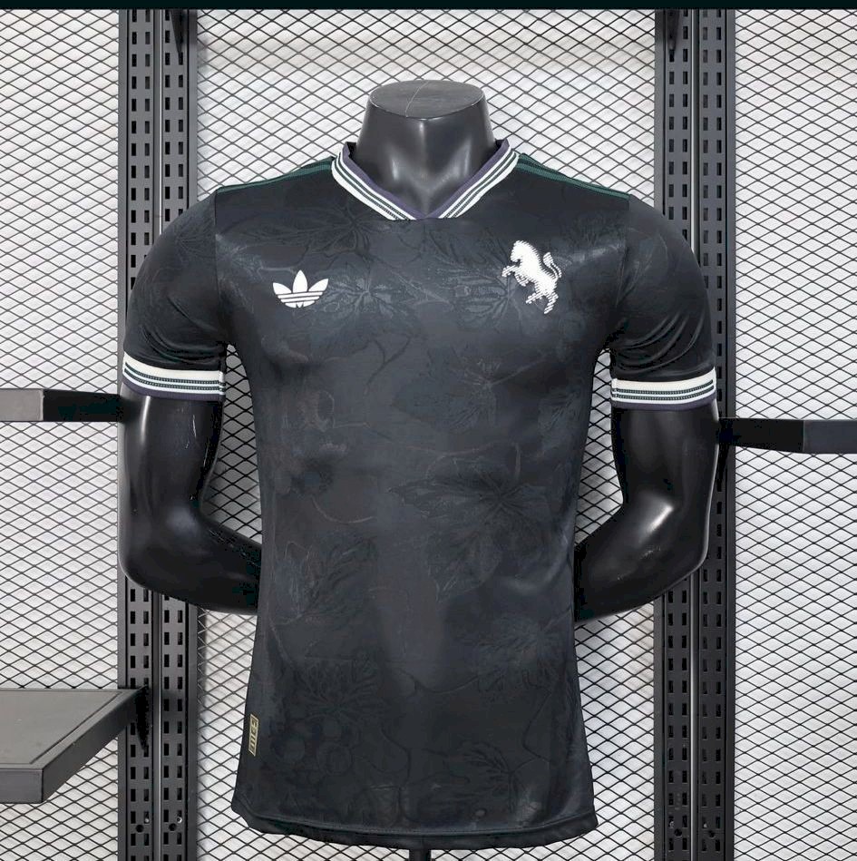 Juventus Third 25 - 26