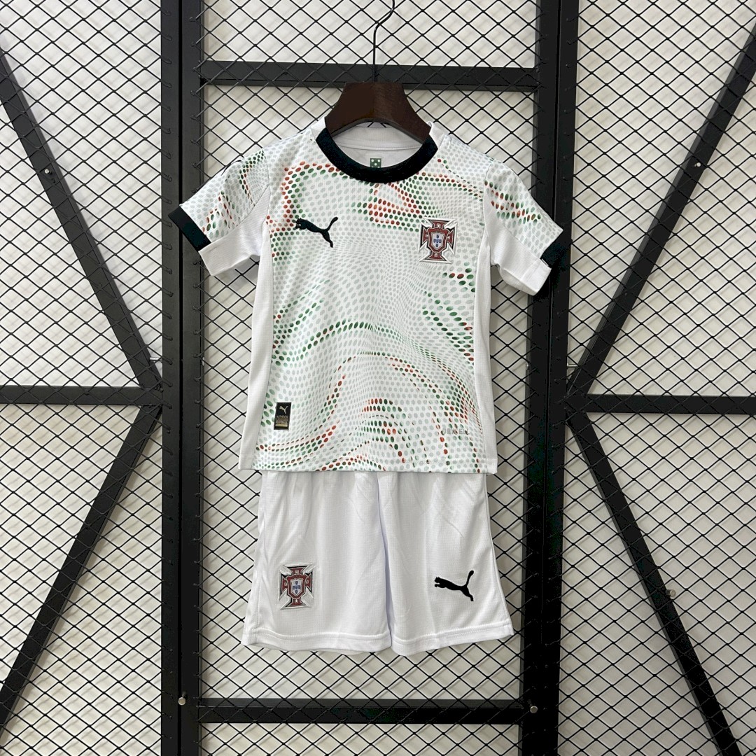 Portugal Away 25 - 26