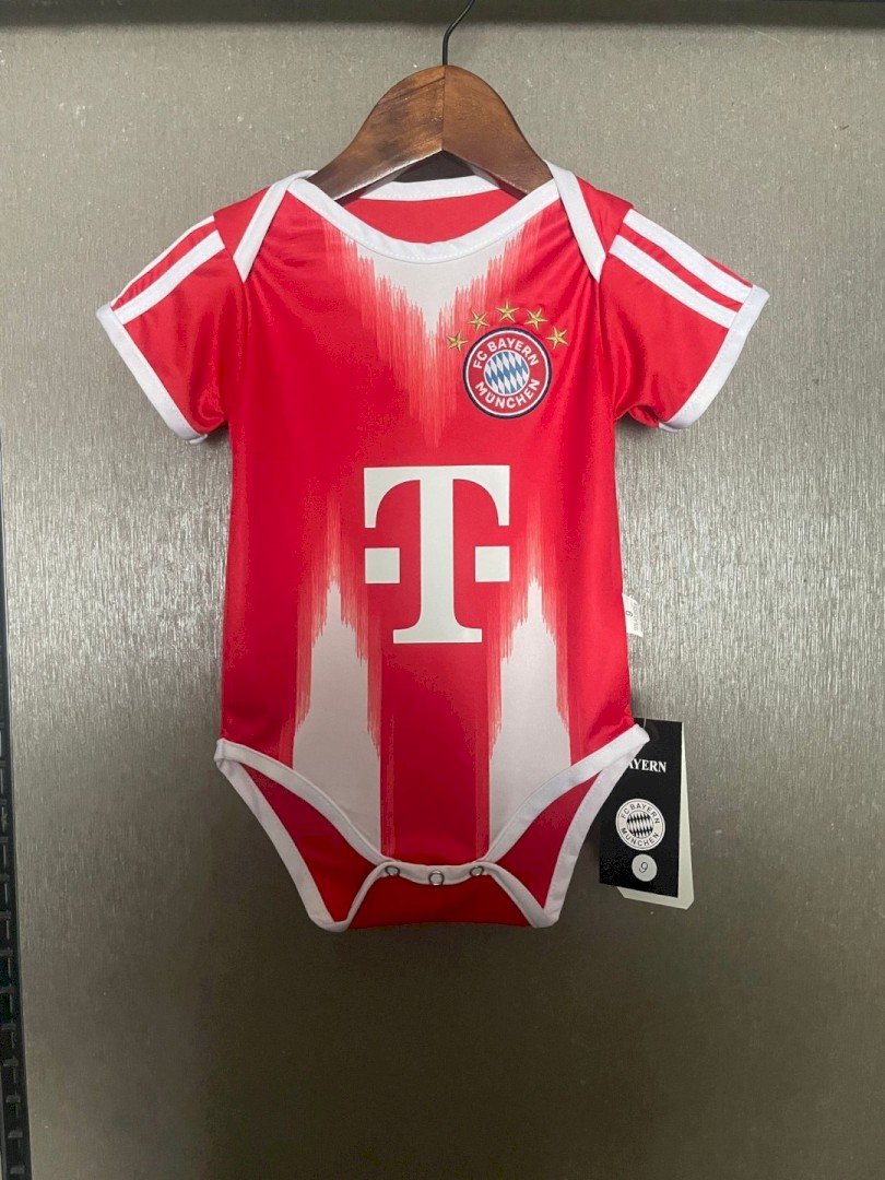 Baby Bayern Munich Home 25 - 26