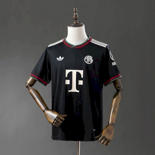 Bayern Munich Third 25 - 26