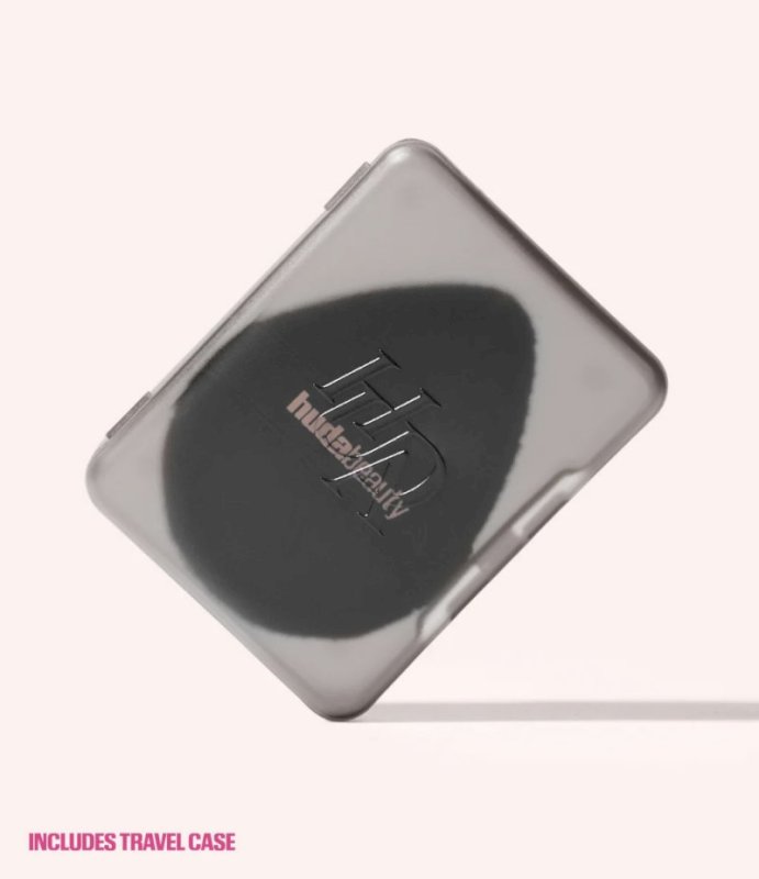 Huda beauty easy bake marshamllo puff  and sponge