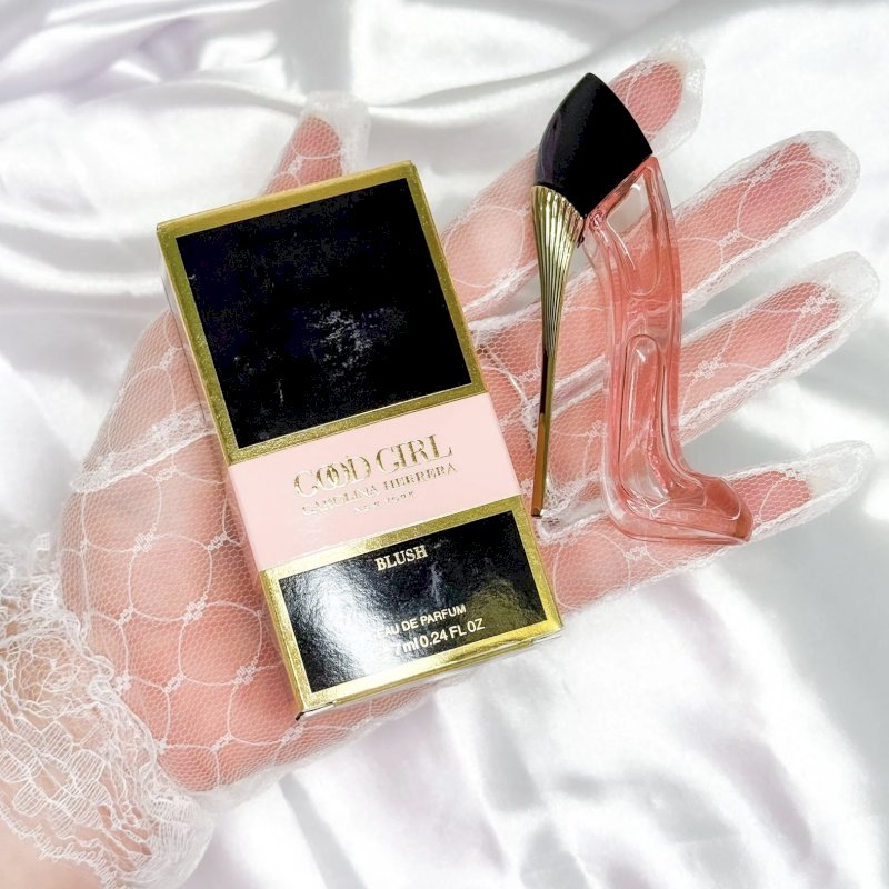Carolina herrera good girl blush eau de parfume mini 7ml-without pumb