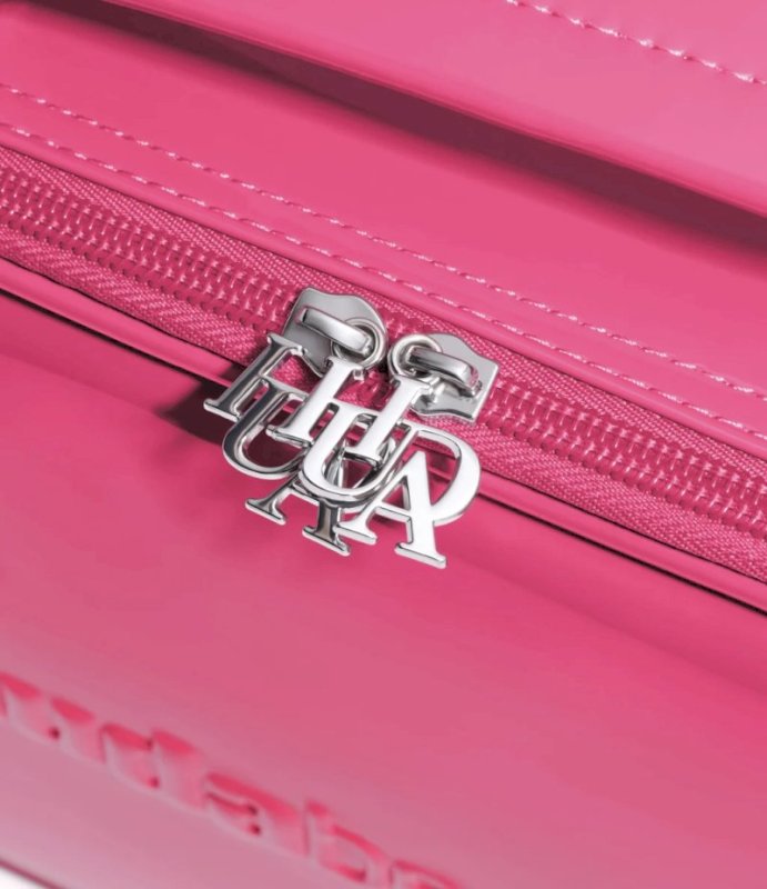 Huda beauty large vanity bag