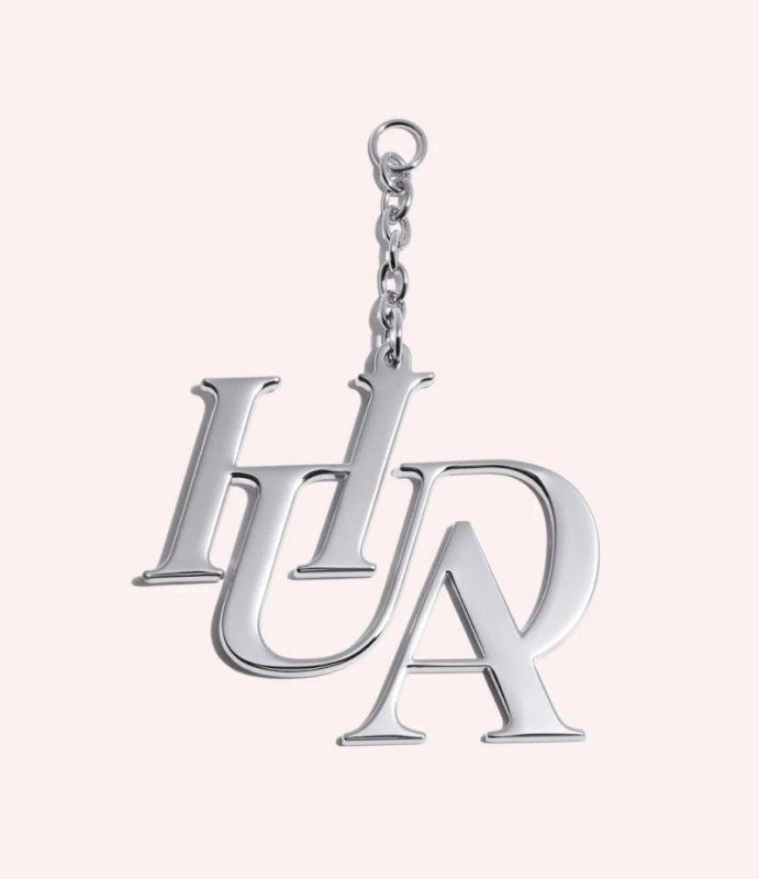 Huda beauty key charms
