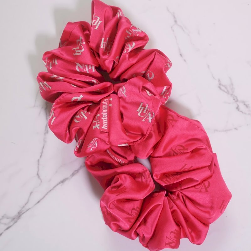 huda beauty csrunchies 2pc