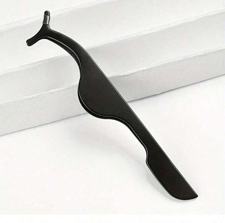 Stainless Steel Eyelash Tweezer-black