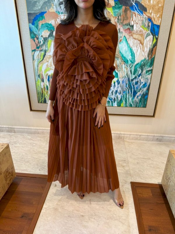 Flower power set in brown 5 128