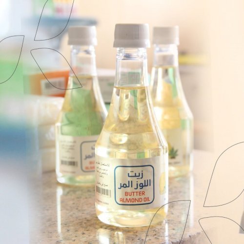 زيت اللوز المر