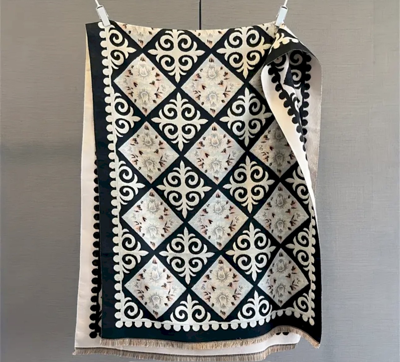 الشال الكشميري الهبة2