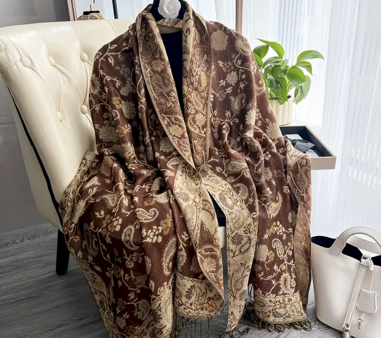 شال الكشميري الهبة